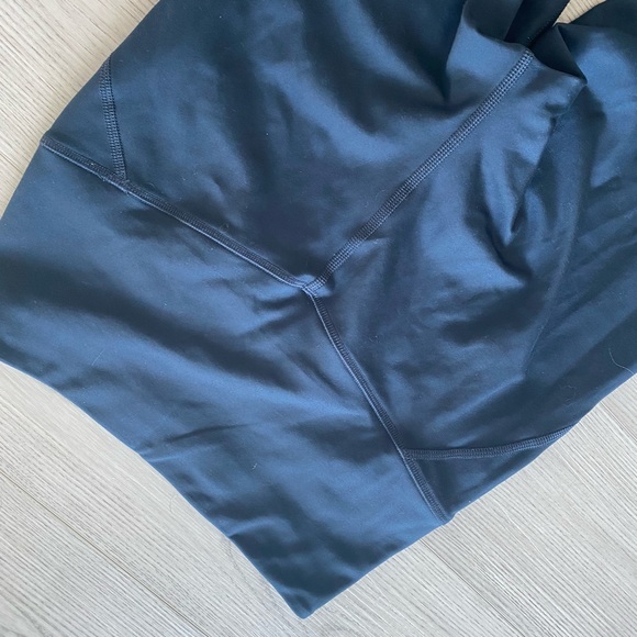 Girlfriend collective navy leggings- small - Picture 2 of 4